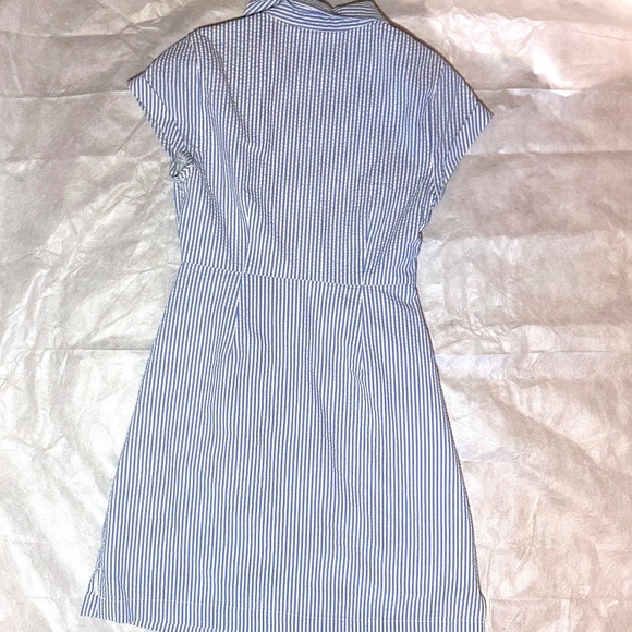 Like NEW! Vineyard Vines Seersucker Button Front Tie Cotton Dress - Picture 4 of 4